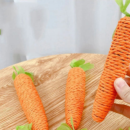 Crunchy Carrot™ Cat Toy
