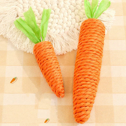 Crunchy Carrot™ Cat Toy